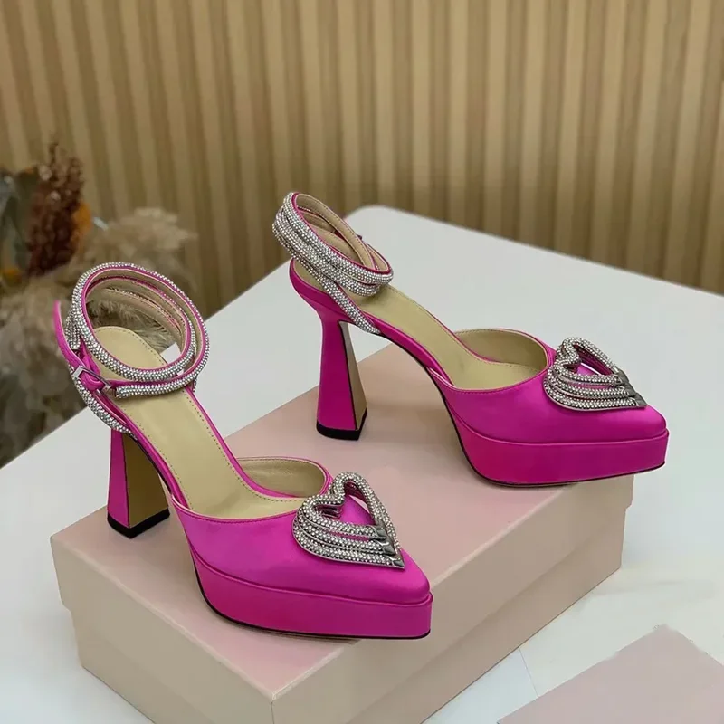 Platform Crystal Love Decorati - đánh giá và giá Leather Work Heels