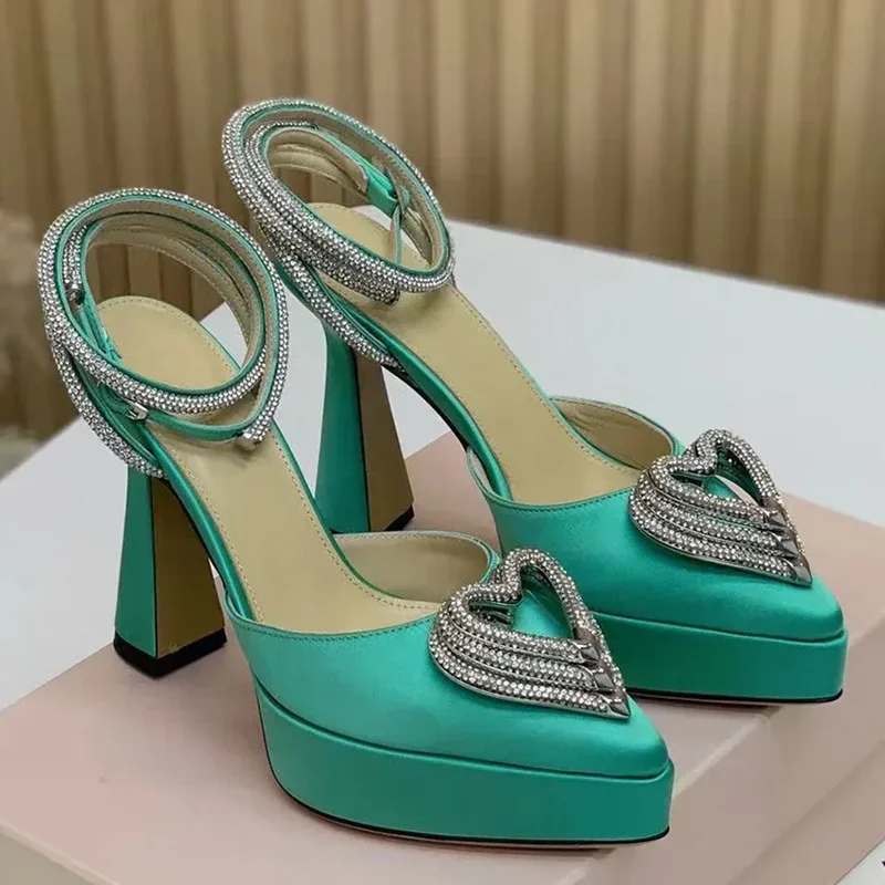 Platform Crystal Love Decorati - đánh giá và giá Leather Work Heels